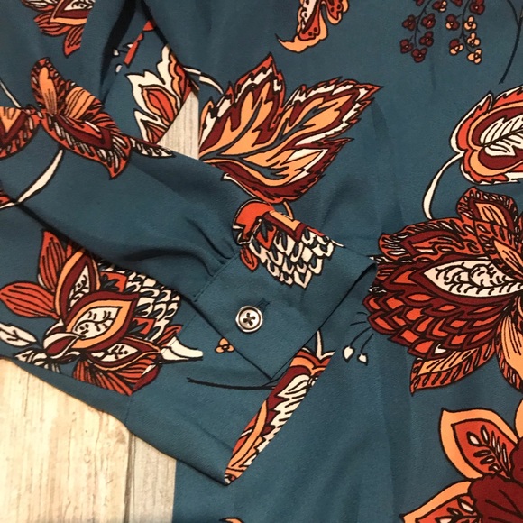 Gorgeous Van Heusen Dark Teal Leaves Blouse XS - Picture 2 of 4